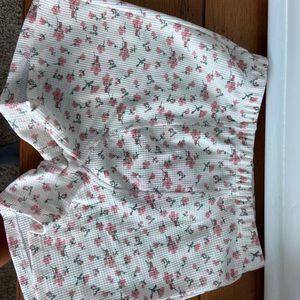 Brand new Edikted primrose waffle set